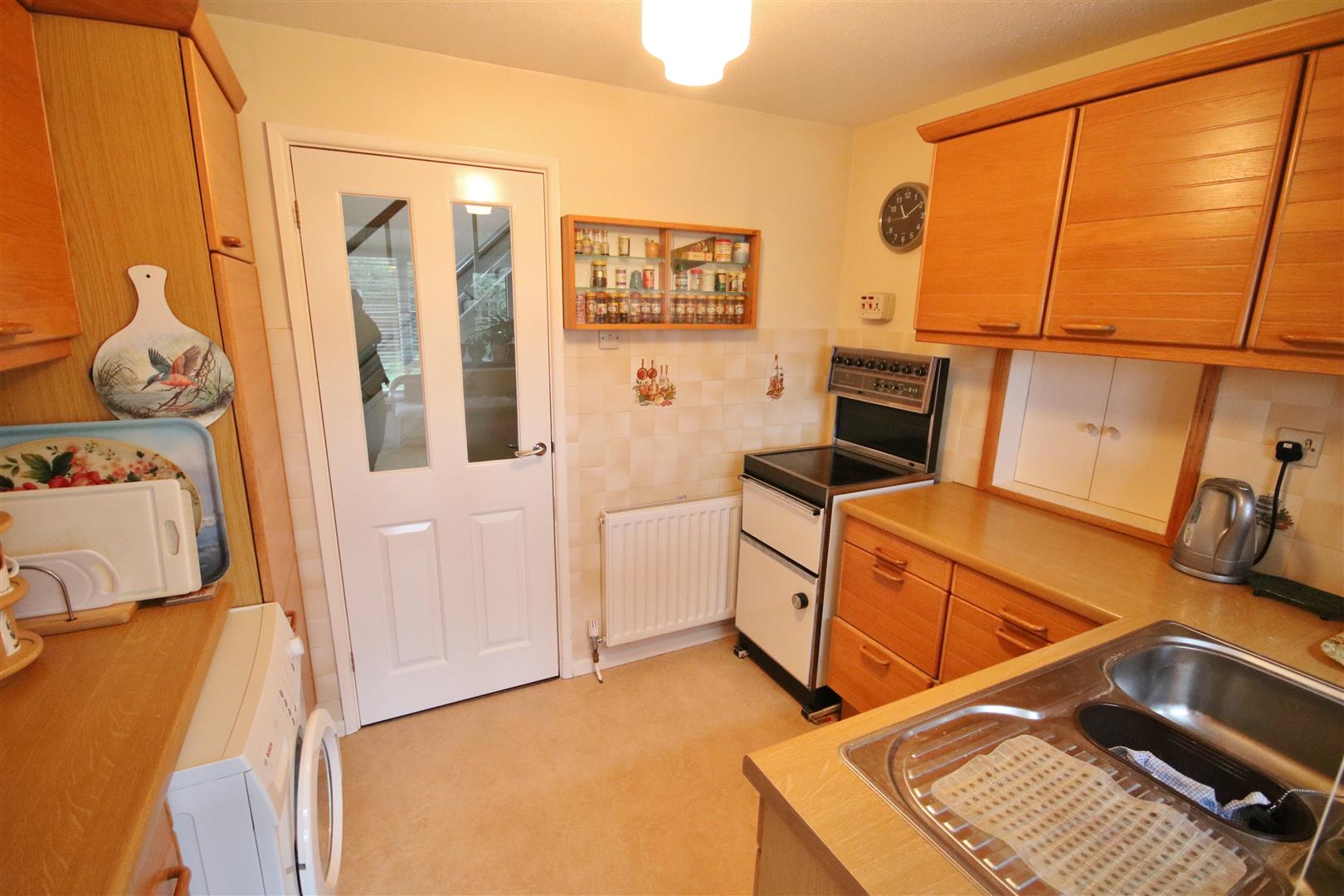 Walton Road, Walton On The Naze Sheen's